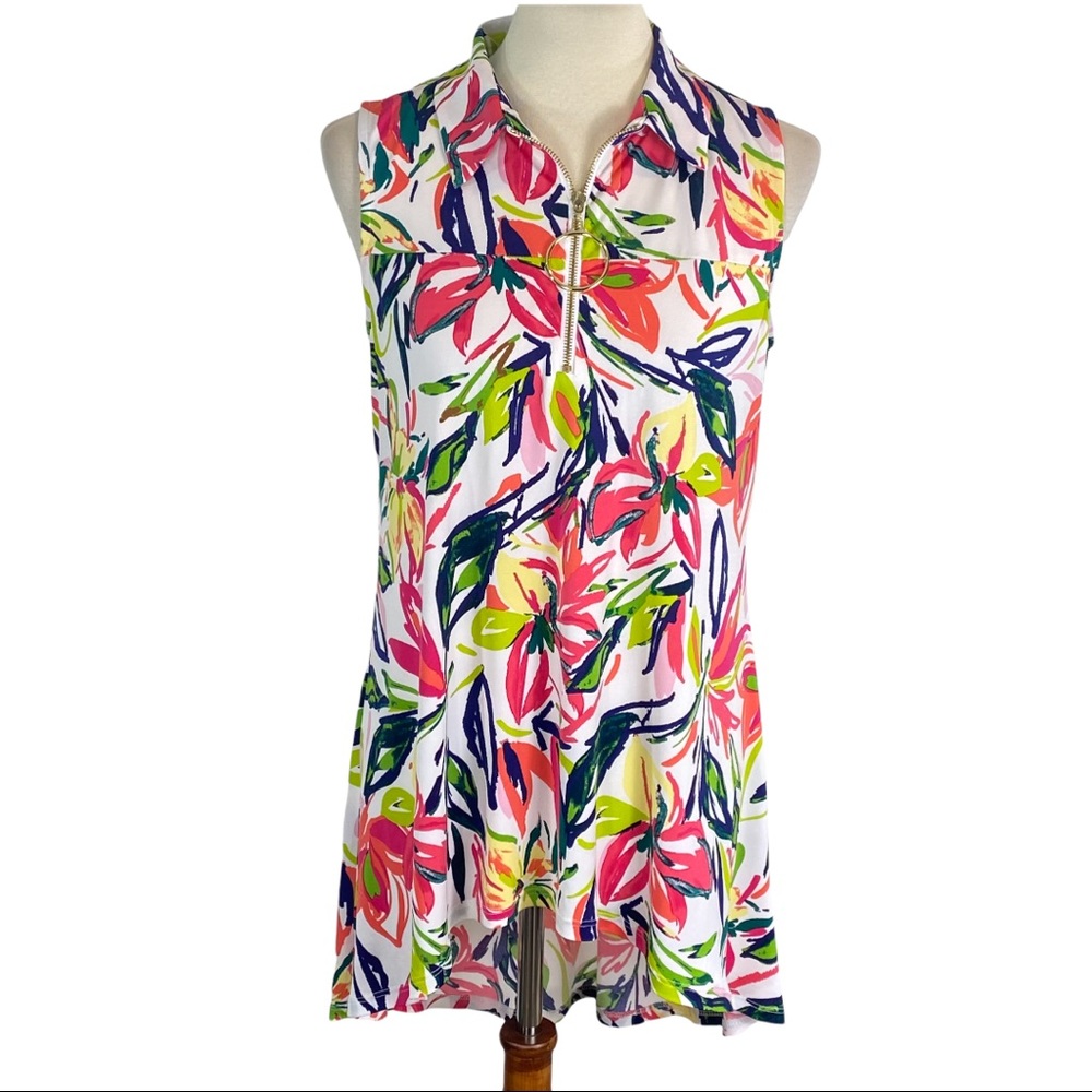 NWT Ivy Road floral sleeveless blouse size L